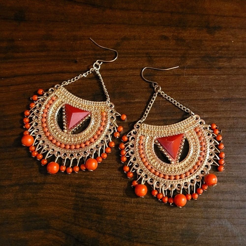 💛 4/$20 | Beaded Earrings
